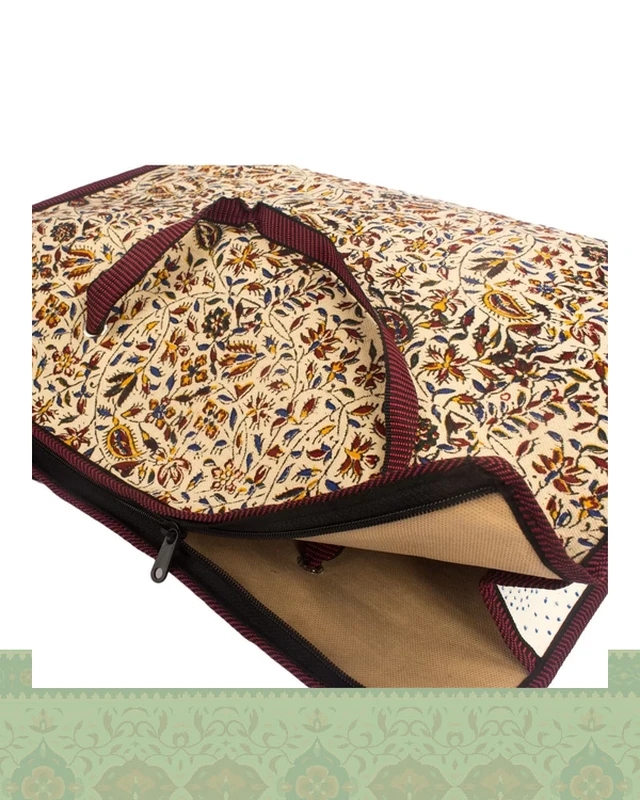 کیف دستی هدیه قلمکار زیپ دار ابعاد 34×44 سانتیمتر