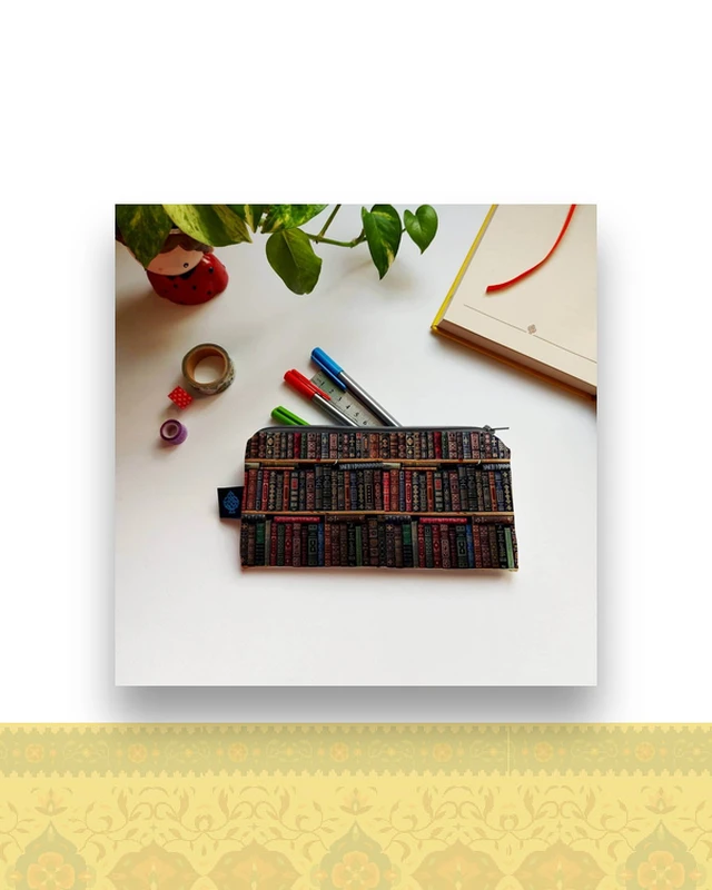 جامدادی مخملی کتابخانه کلاسیک