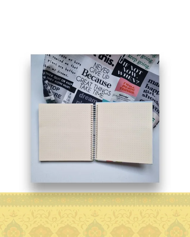 عکس دفتر خشتی متوسط طرح قلب کودکانه کد ۲۷۲